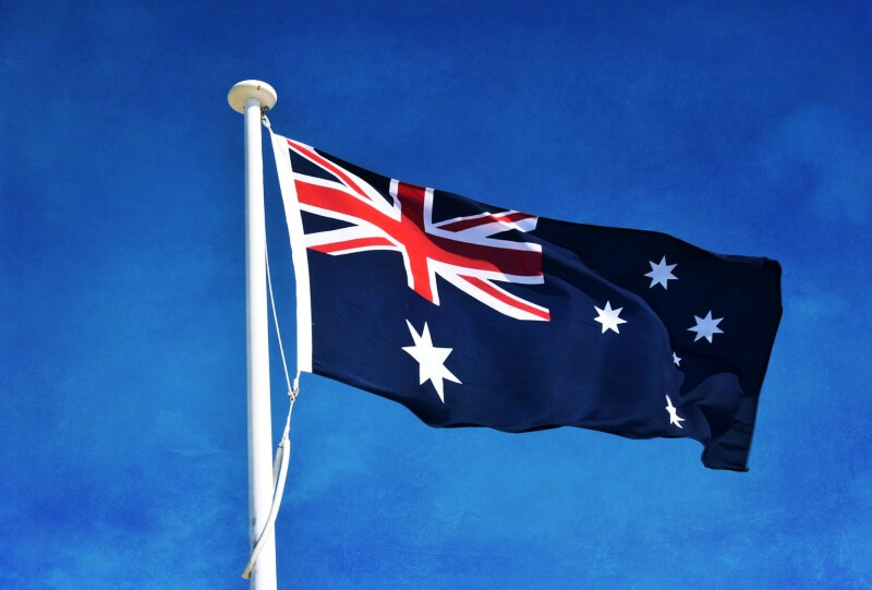 펄럭이는-호주-국기