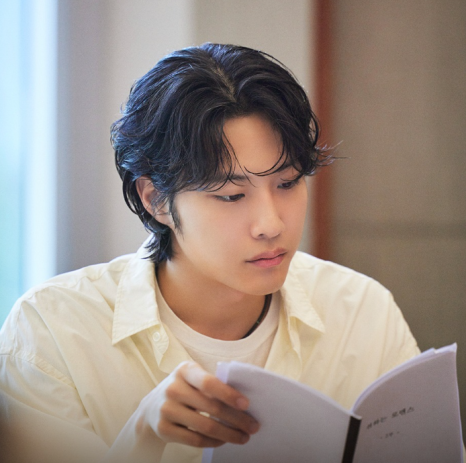 취하는 로맨스 등장인물