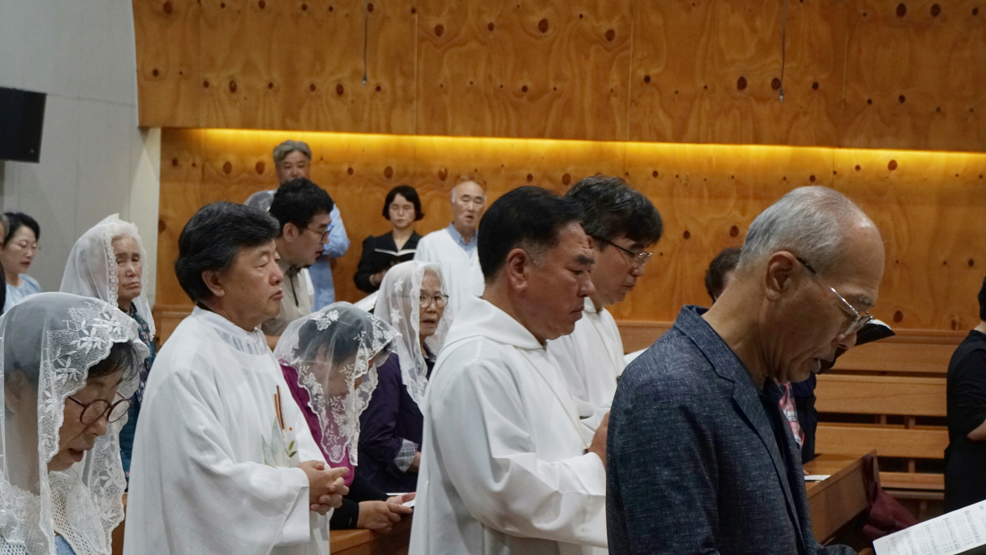 img.jpg?credential=yqXZFxpELC7KVnFOS48yl