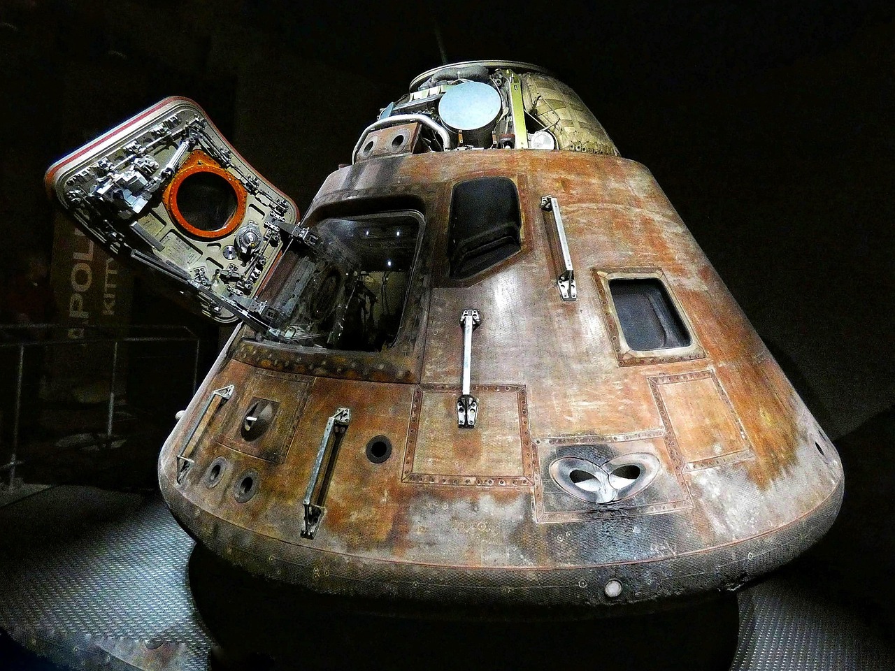 캡슐 호텔의 공간 활용 아이디어를 집에 적용하는 법