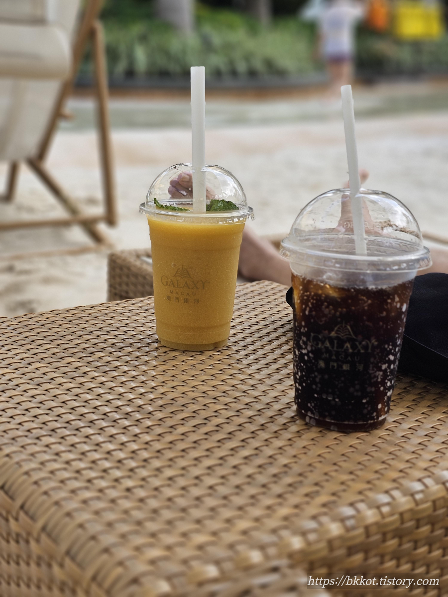 마카오 갤럭시 그랜드 리조트 덱