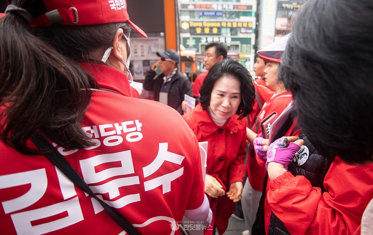 김행금 천안시의회 의장 관용차 논란
