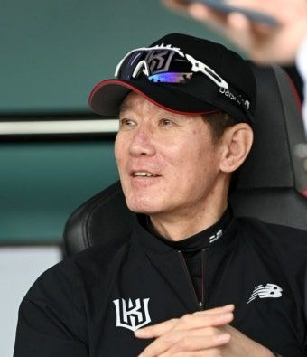 이강철 감독 연봉&middot;재계약 34억 총정리｜KT 2029년 계약&middot;역대 감독 몸값 순위&middot;염경엽 비교&middot;나이 프로필