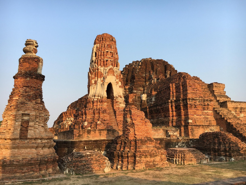 방콕 도심 속 무료 사찰과 명상 공간 추천