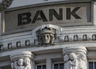 은행이 고의로 대출 승인을 늦추는 3가지 상황