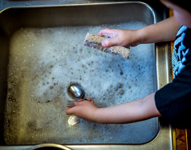 손톱으로 보는 건강상태 10가지