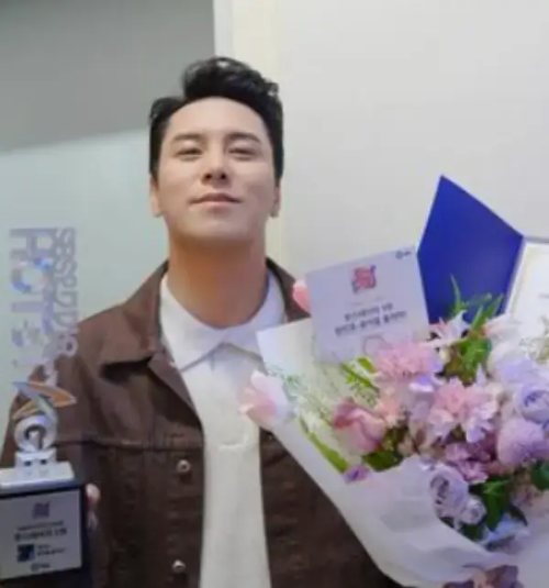 트로트가수-장민호-사진