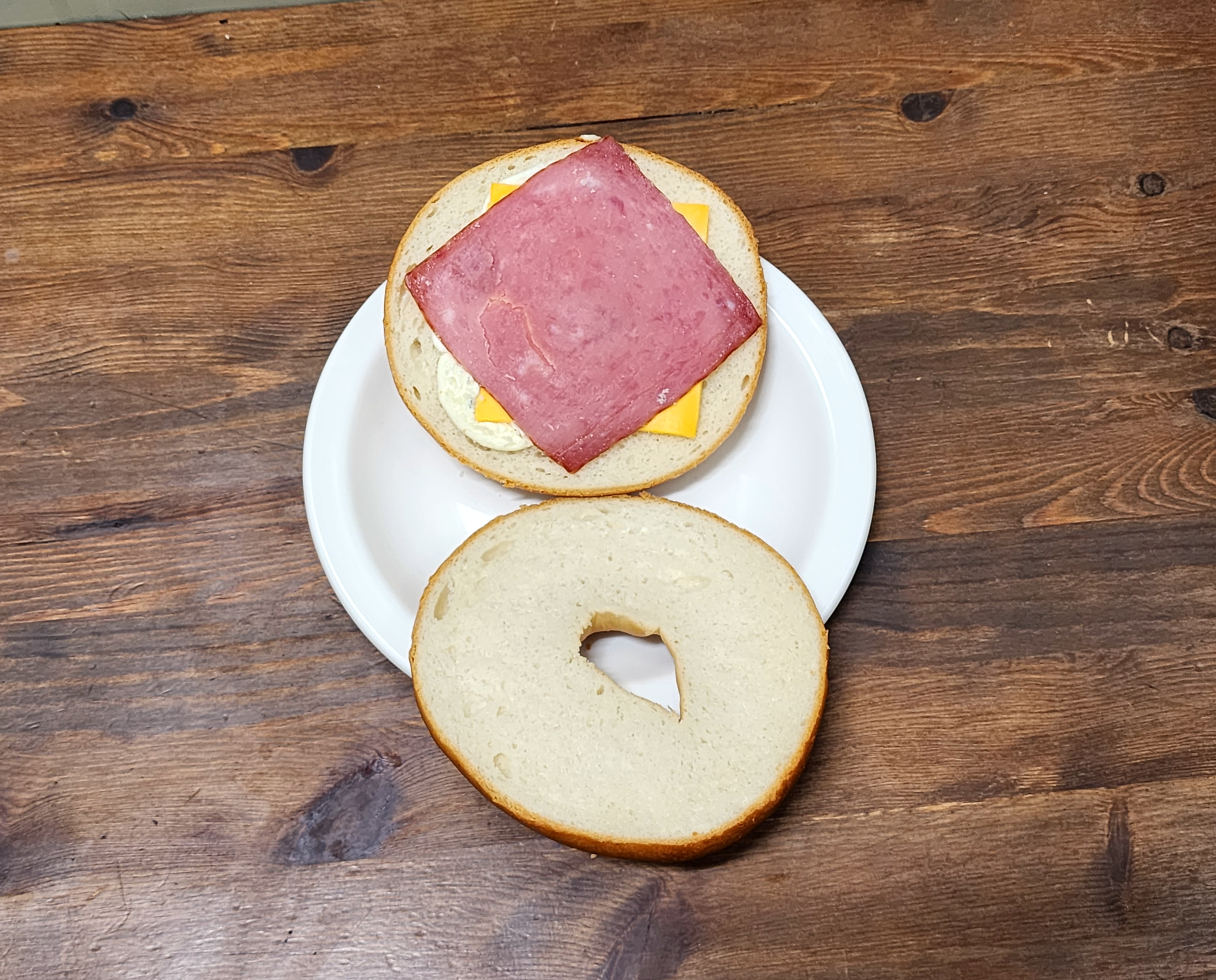 성수베이글햄치즈