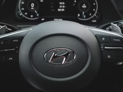 현대자동차 글로벌 디지털 전환, AI 스마트 팩토리, 커넥티드 카 생태계