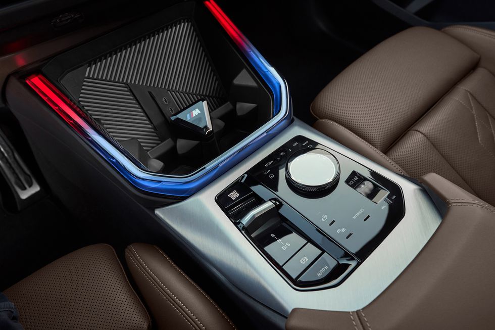 BMW X3 풀체인지 실내 디자인