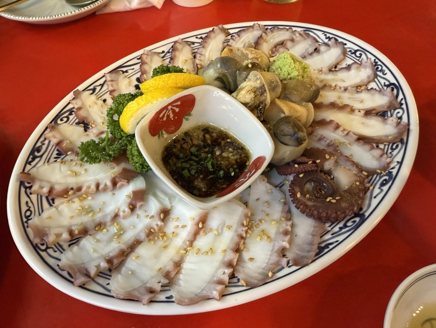 춘천 해산물 술집 마케집 문어숙회
