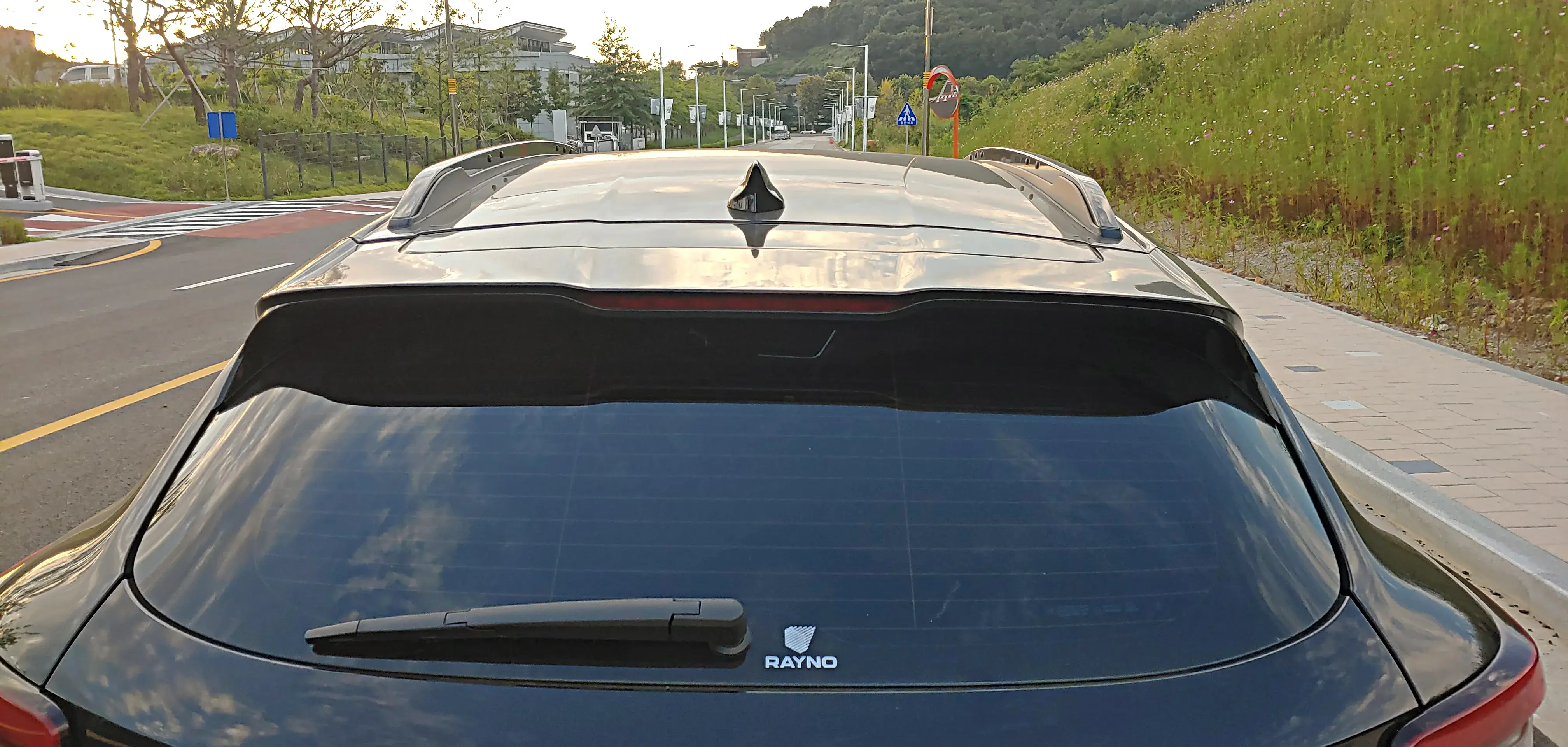 쉐보레 트랙스 크로스오버 액티브(블랙) - 외부