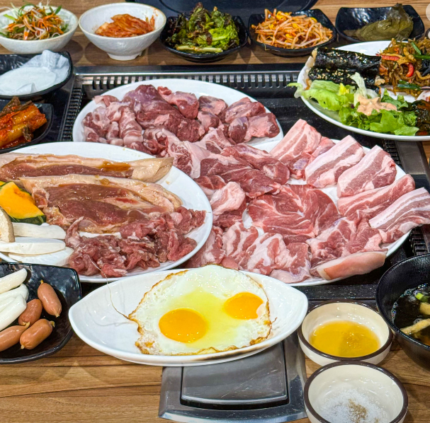 부뜰생고기한돈무한리필 대표 메뉴