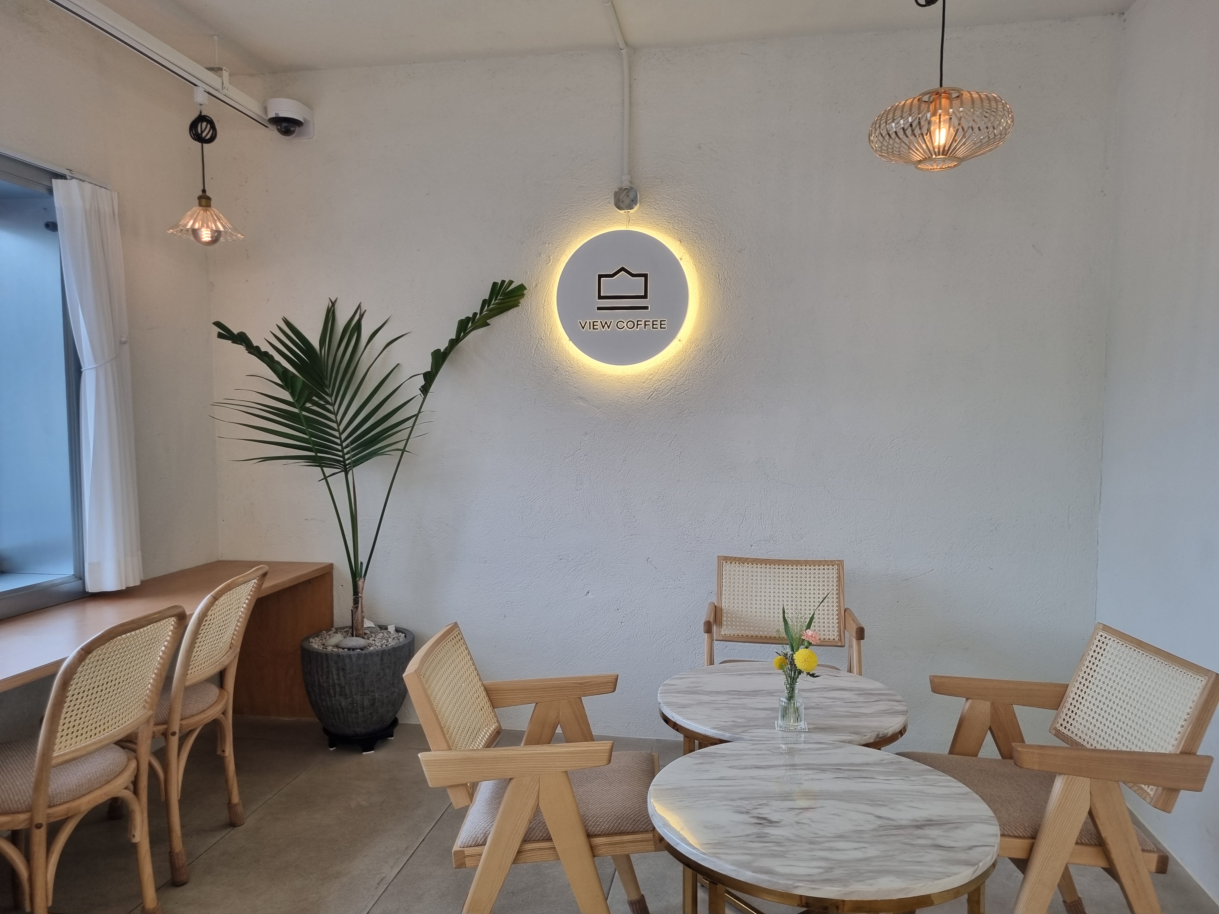 메종드콘뷰카페