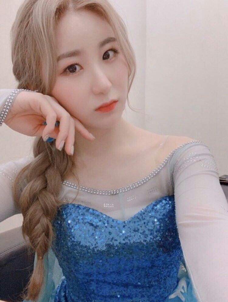 아이즈원 프로듀스48 이채연 사진모음