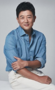 40대후반인줄 알았는데 환갑이 넘은 톱스타들 TOP 9