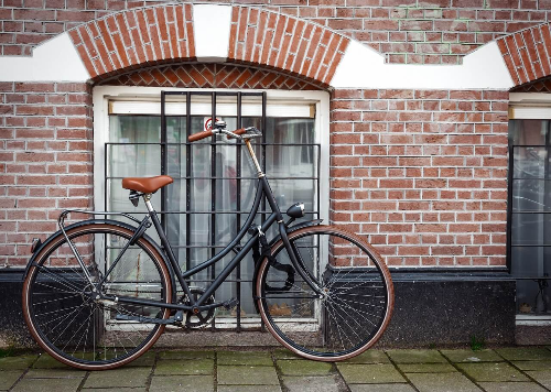 암스테르담 자전거 여행을 위해 자전거 대여