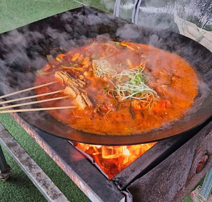 생생정보 양평 솥뚜껑닭볶음탕