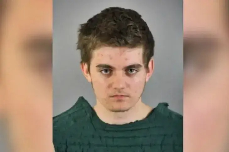 나치 사상에 물든 17세 고교생, 트럼프 암살 위해 부모 살해