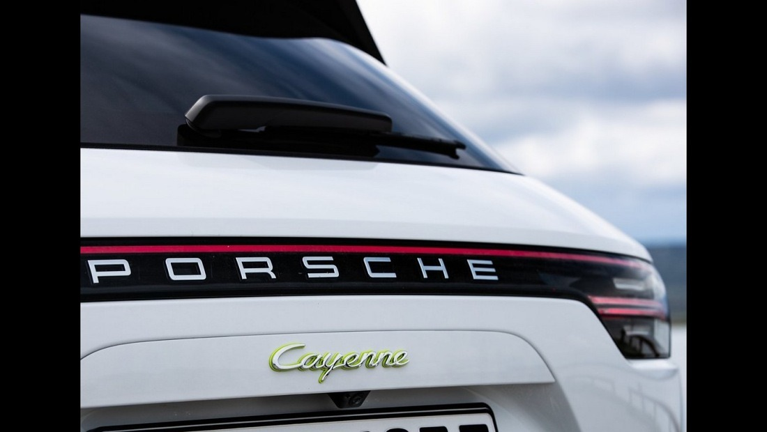 포르쉐 카이엔 하이브리드