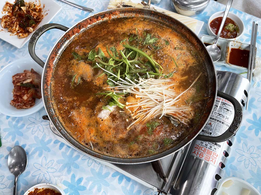 용궁횟집 매운탕