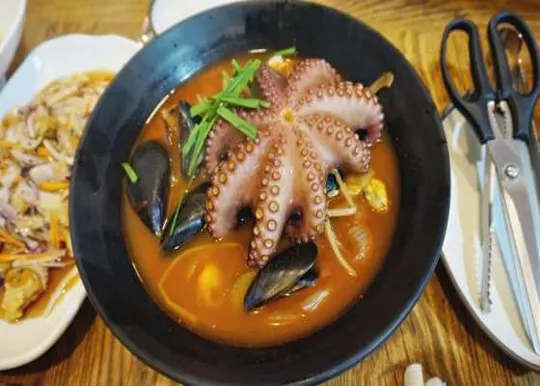 무진정돌짜장
