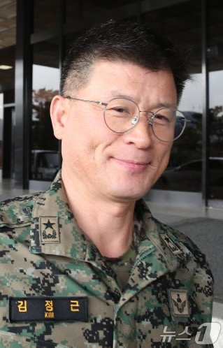 김정근 제3공수여단장