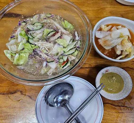 농월초계탕막국수