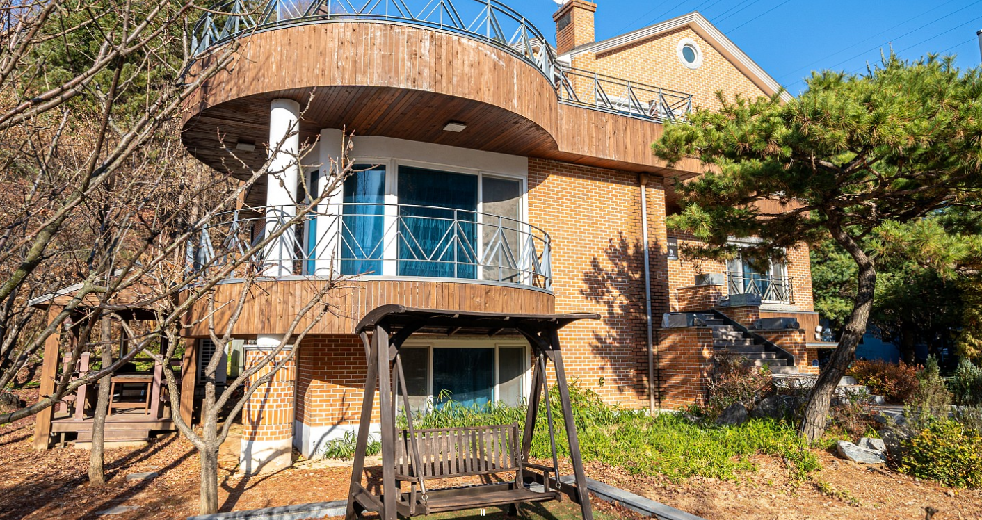 풀하우스 [출처:무아레 478 공식 홈페이지]