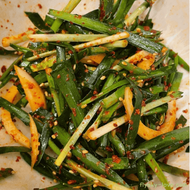 초벌 부추 무침