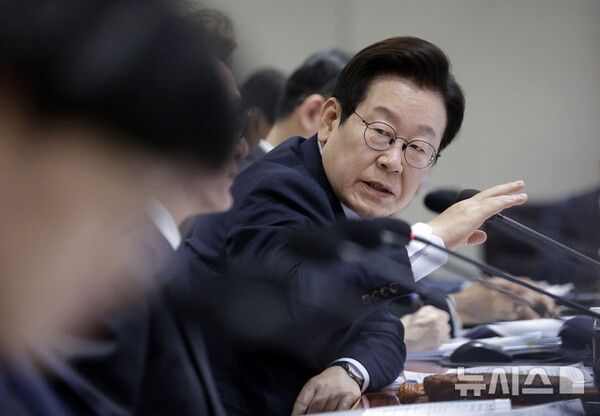 이 대통령 "보이스피싱 등 국제사기에 강력한 대책 시행해야"