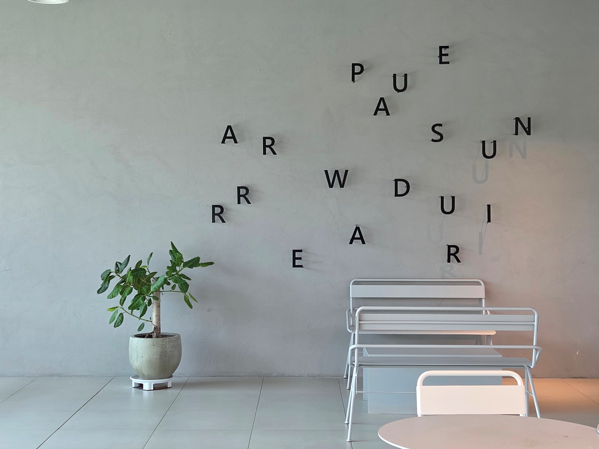 강화도 대형카페 두운리&amp;#44; 초록의 목수국 정원까지 즐기는 강화도 갈만한곳