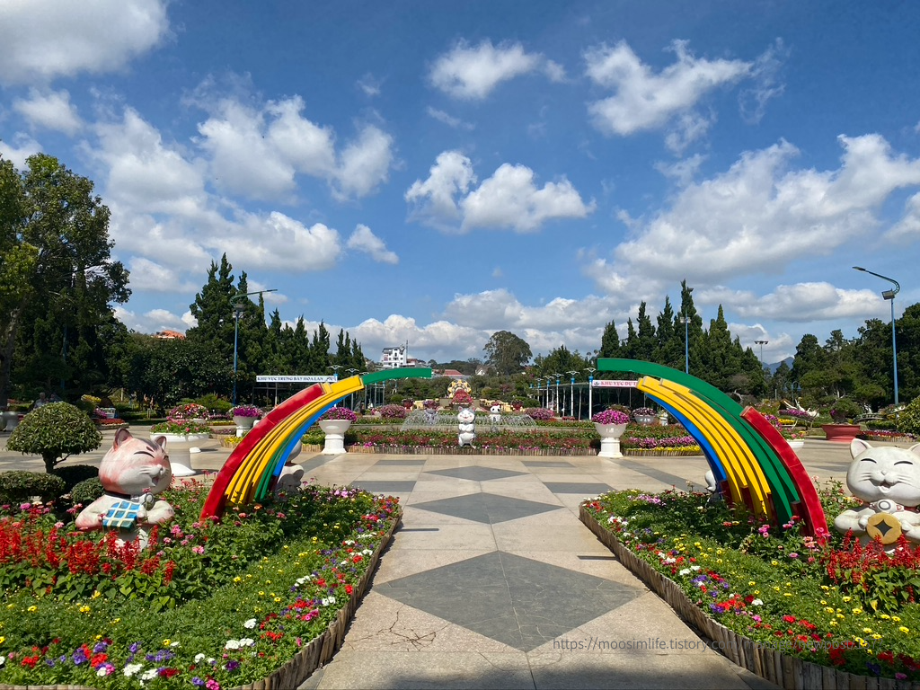 베트남-달랏-쑤안흐엉호수-플라워가든