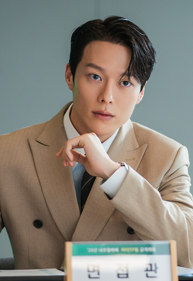 공지혁 인물 사진