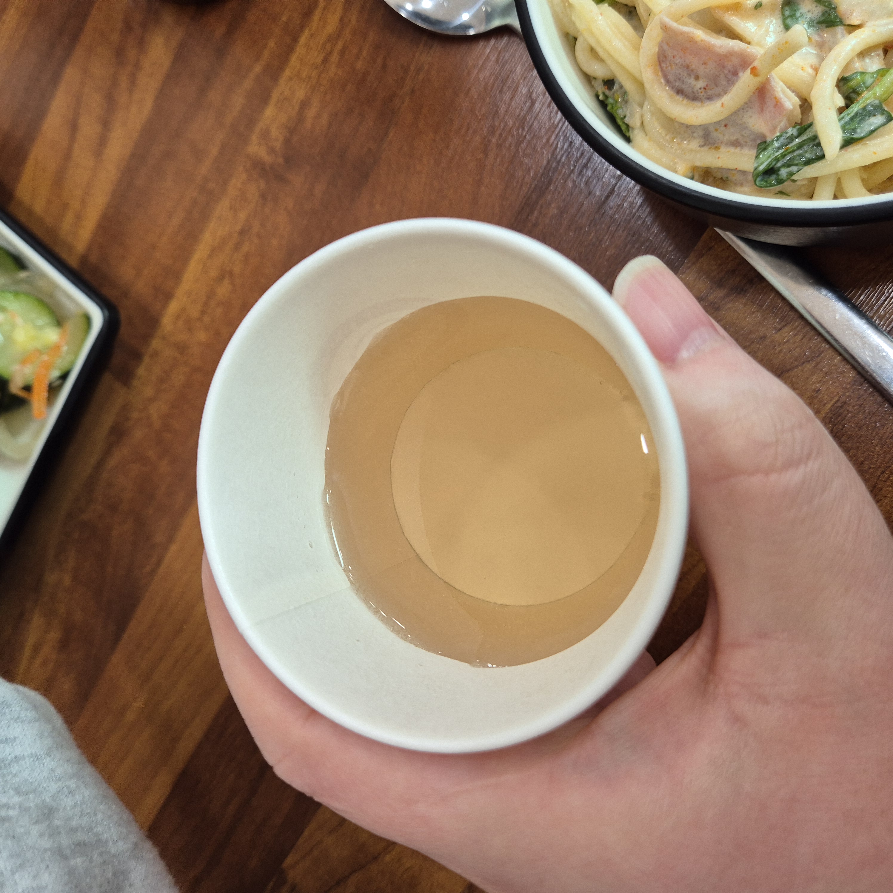 궁동 맛집 하늘돈까스백반 둥글레차