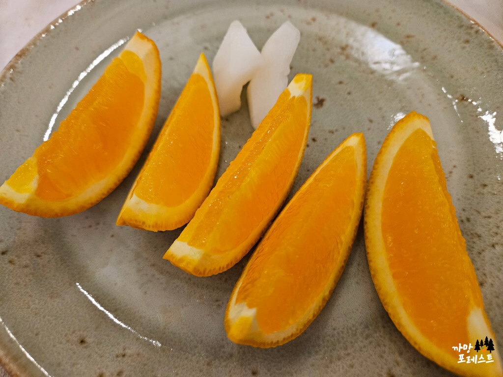 더 리버사이드 호텔 뷔페 과일