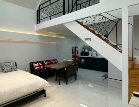 더 머물다 펜션