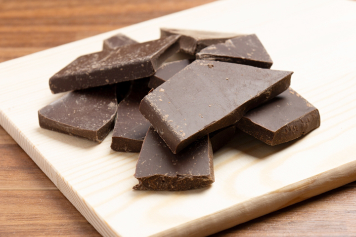 도마위의-다크초콜릿