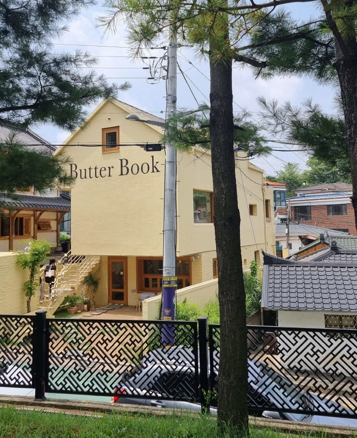 행궁동 버터북 매장 모습