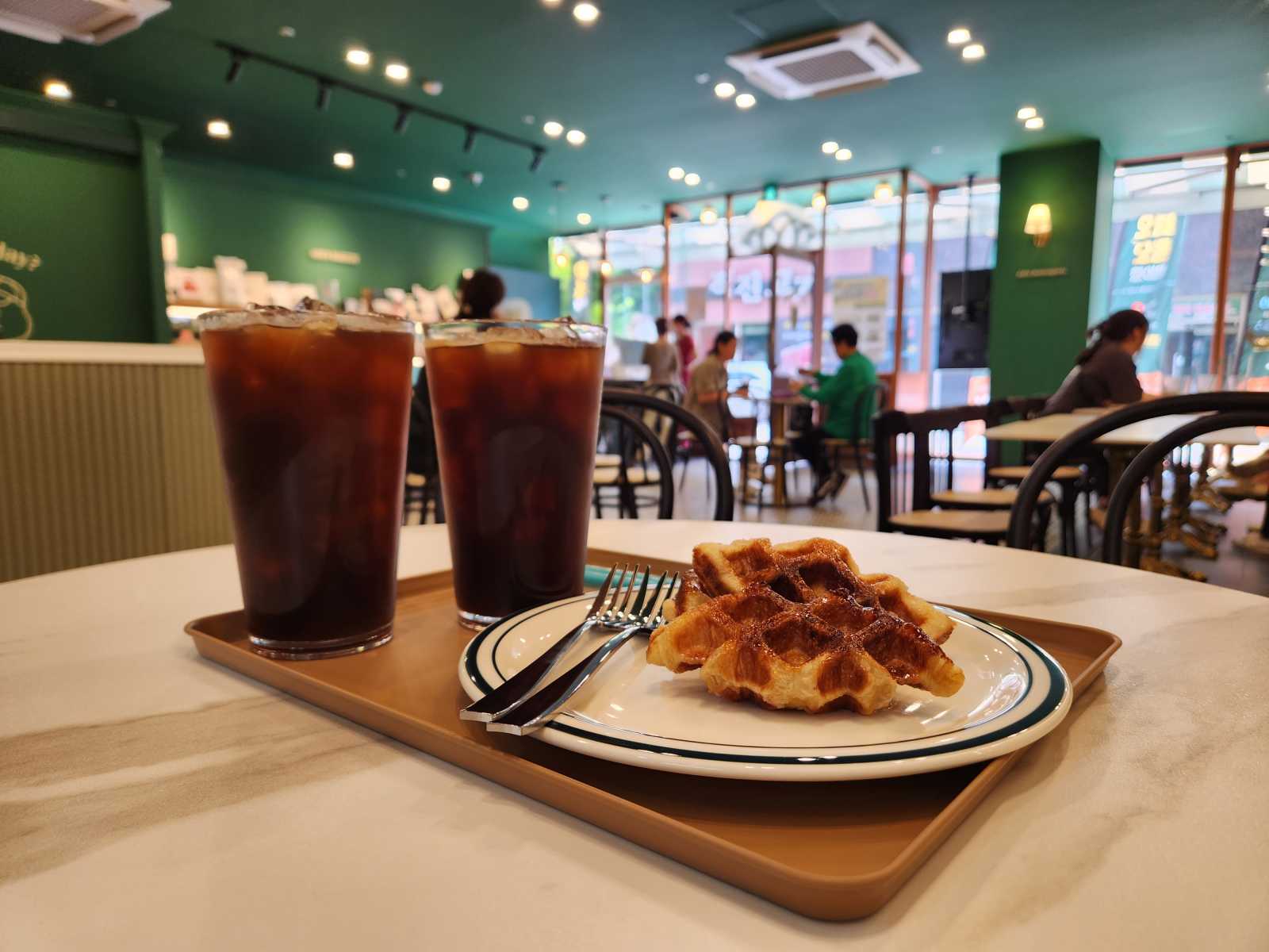 커피와 빵
