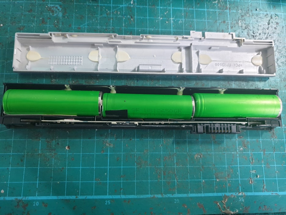 후지쯔 p1610 배터리 내부