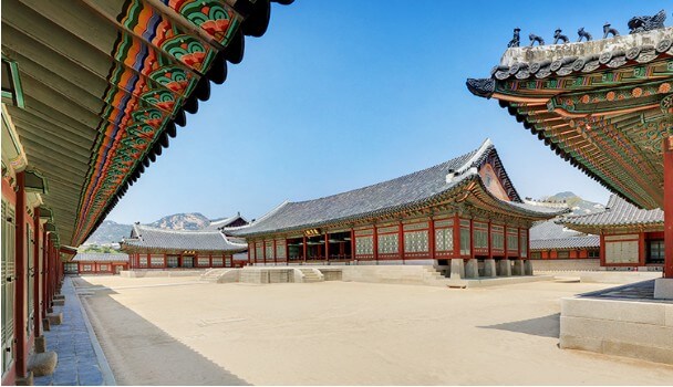 경북궁의 봄