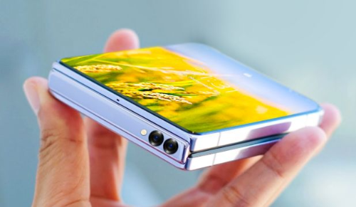 접히는 로망 재점화! 갤럭시 Z 플립 7 출시일·색상·가격 완전 정복