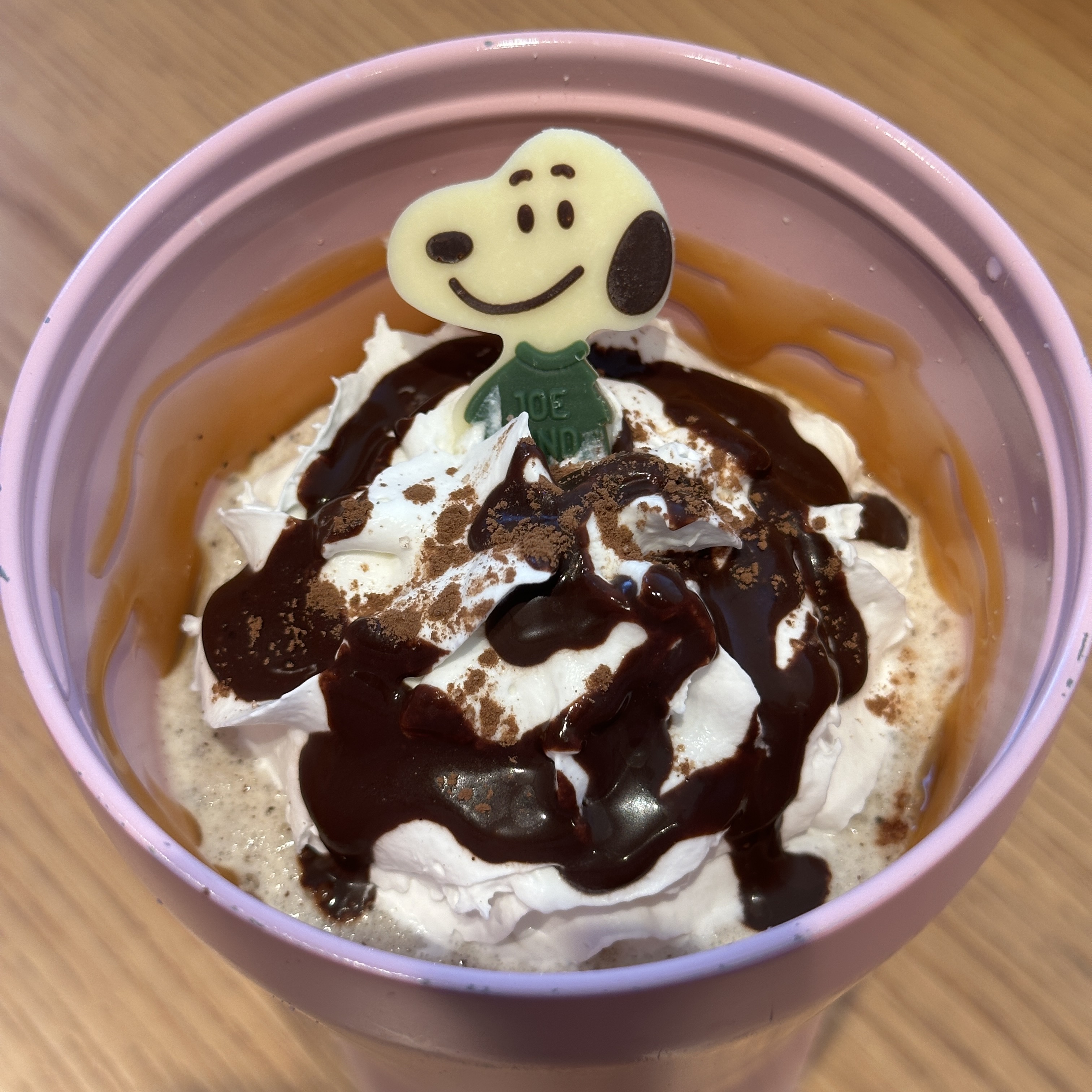 조카인드스누피초코카라멜프라푸치노