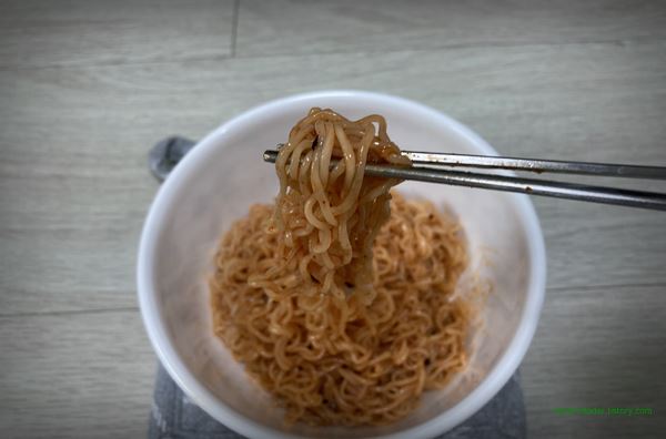 팔도 비빔면(4차 윈터 에디션,삼진 어묵) 비빔라면 2022년 6월