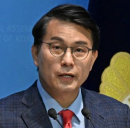 윤상현 의원 프로필 나이 고향 학력 와이프 재산 &amp;#124; 윤상현 한동훈 정계 복귀 저격 이유