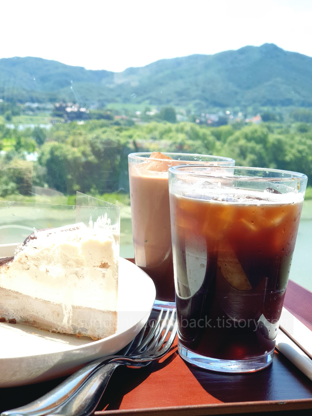 스벅 커피_리버뷰