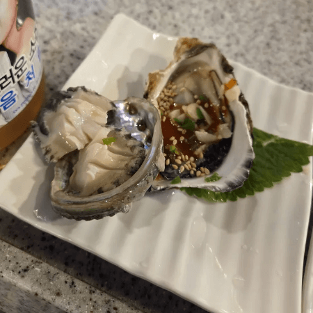 명문참치 전복, 굴