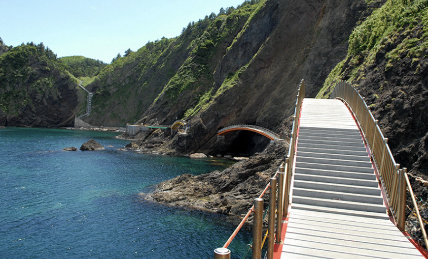 4월 국내 섬 트레킹 코스 추천. 봄바람 따라 걷는 힐링 섬길