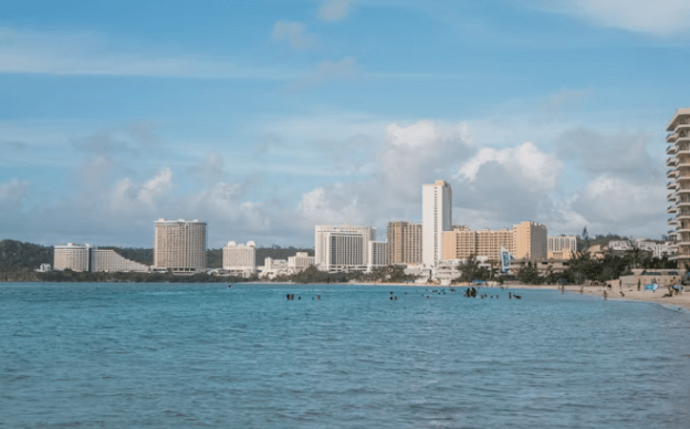 괌 자유여행 가이드, 투몬 야시장은 필수 코스